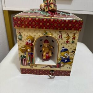 Villeroy & Boch Christmas Music Box